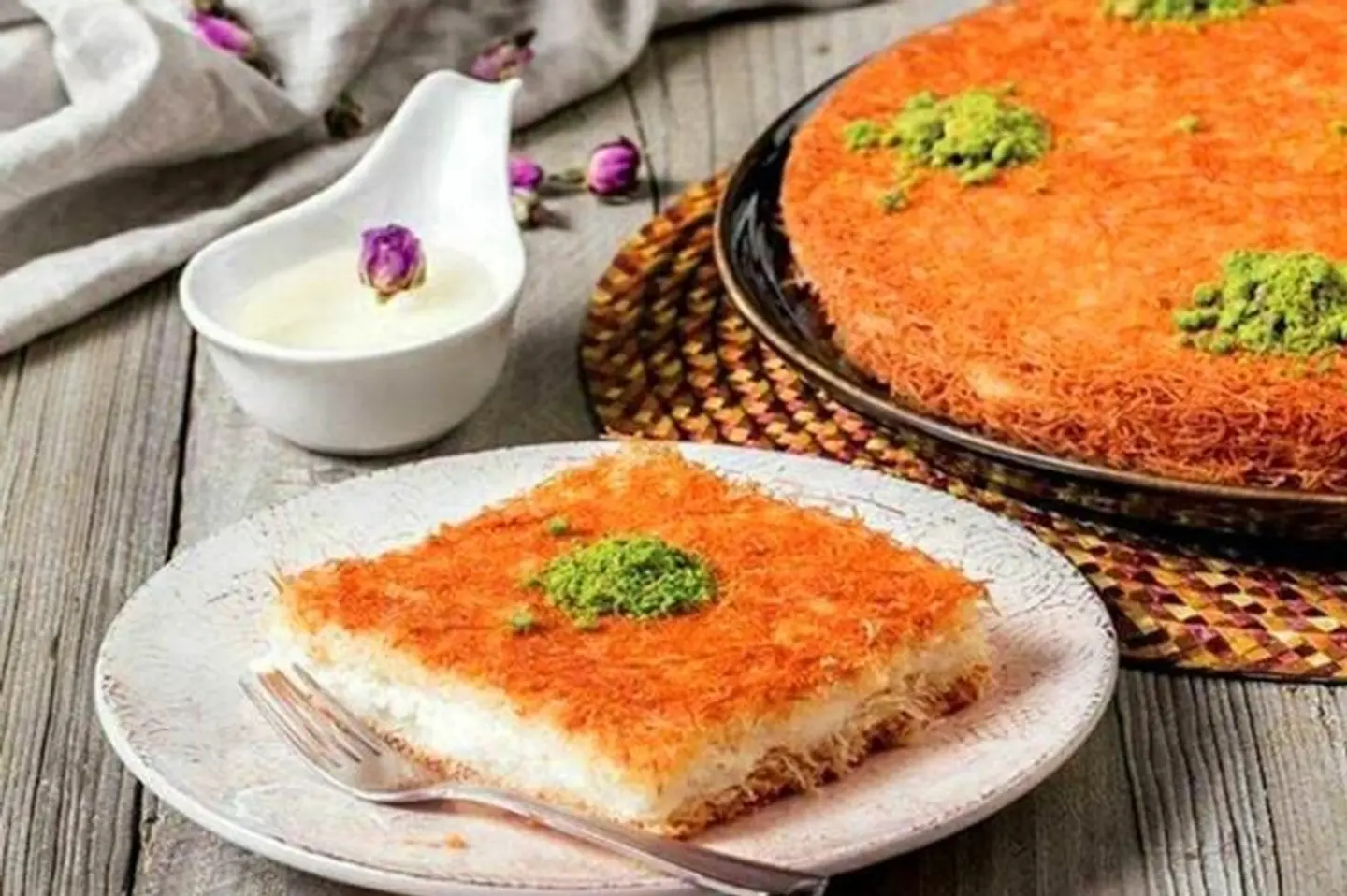كنافة لايت ست الكل بالقشــطة - وسط