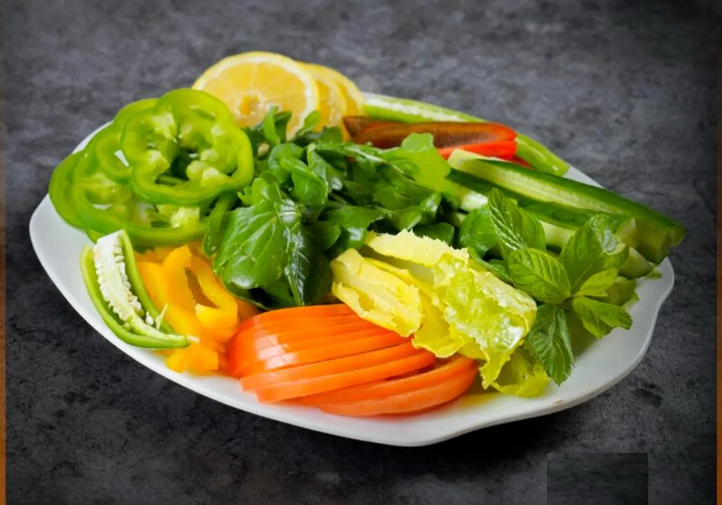 سلطة شرايح - صغير