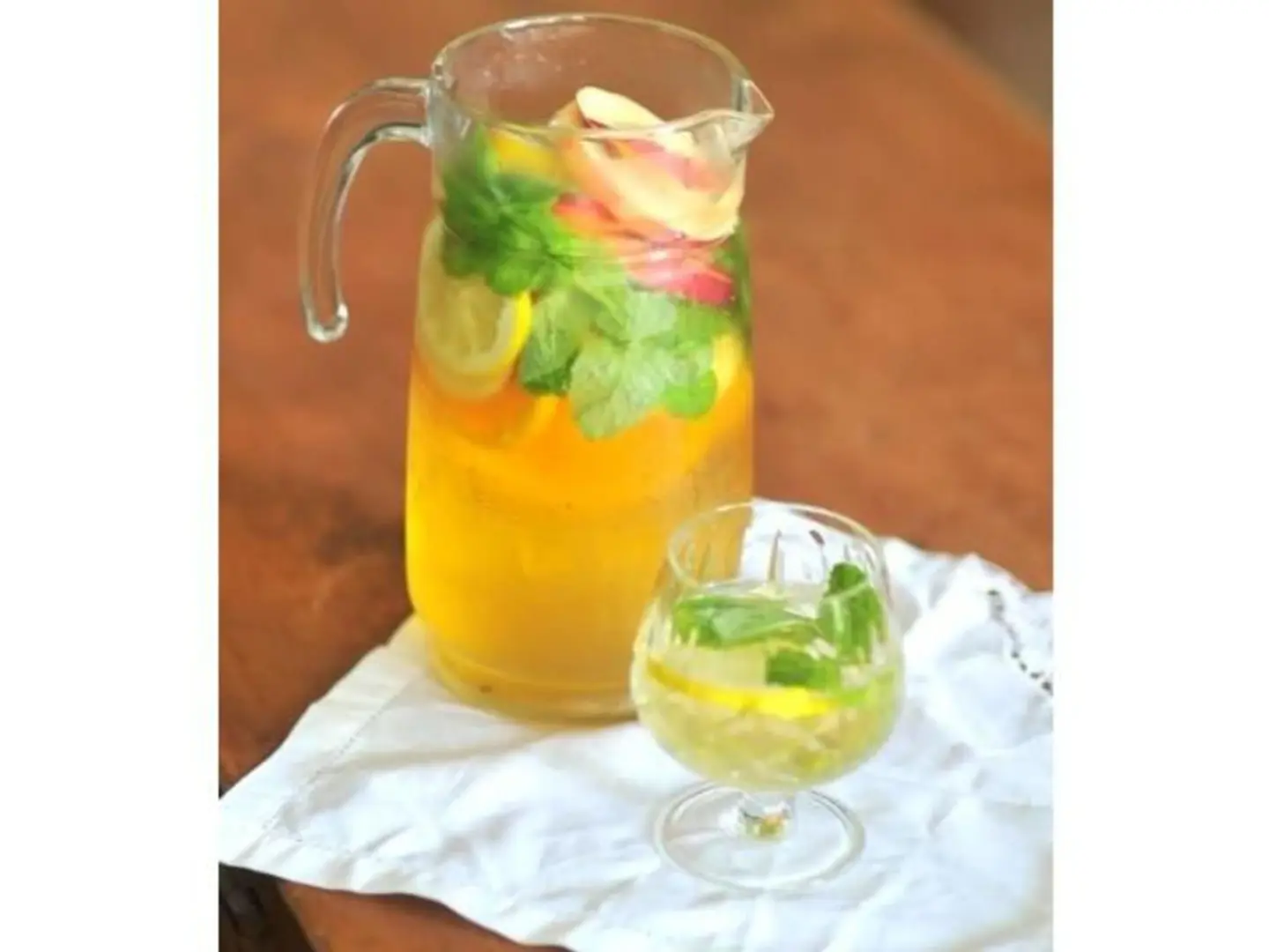 شامبانيا سعودي - وسط