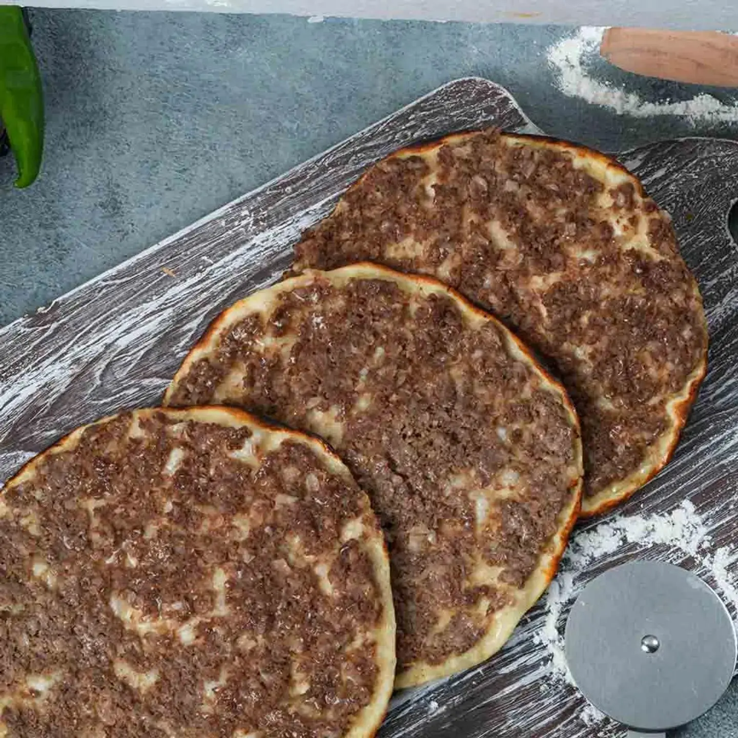 شرحات بالعجين - 500 جرام