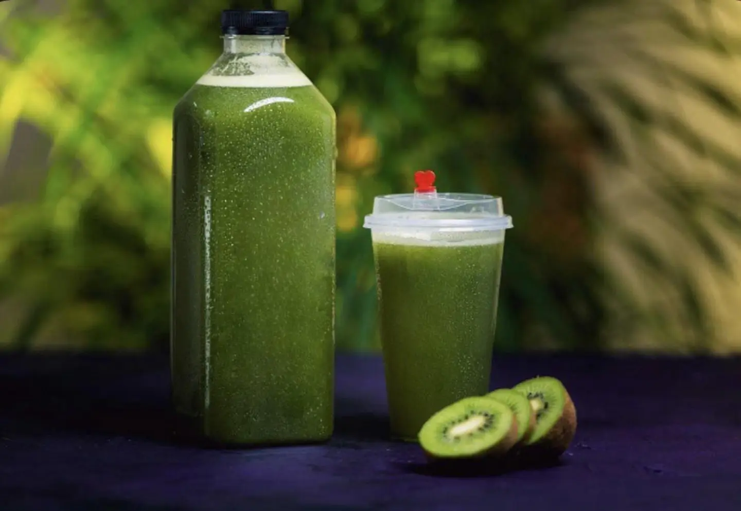 عصير كيوي - وسط