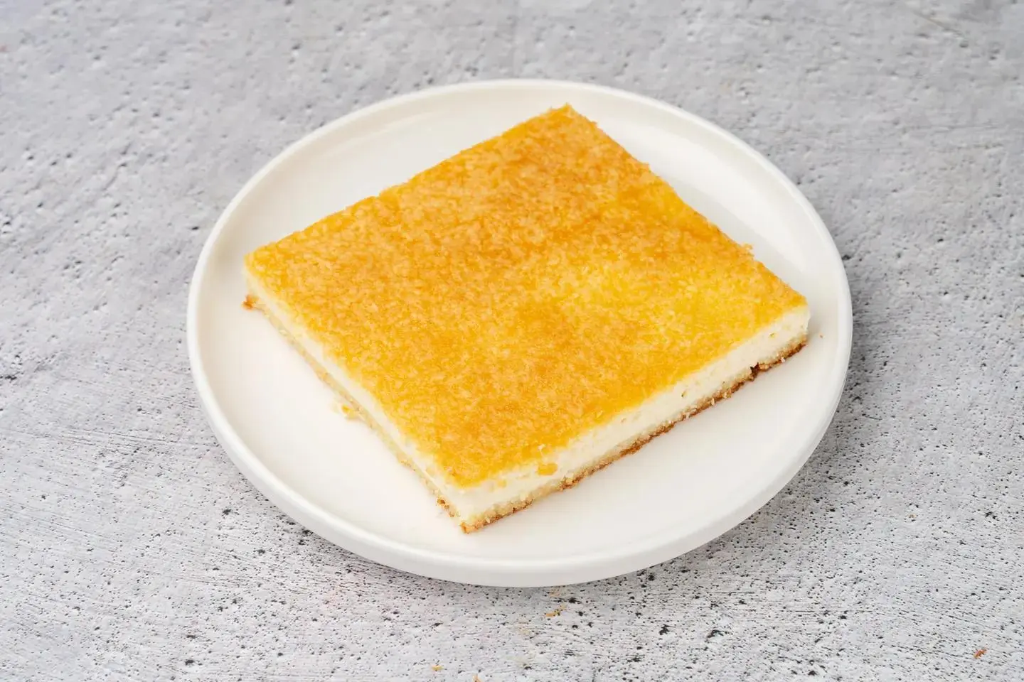 Basbousa With Cream - 1.5 Kg