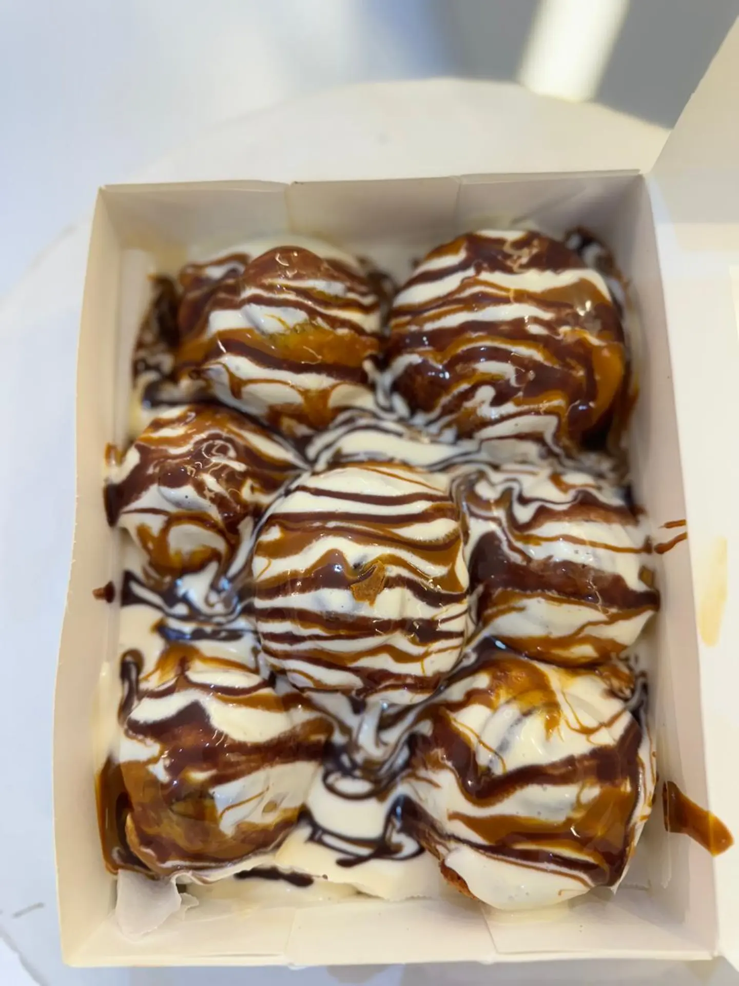 Cinnabon - 1 Pcs