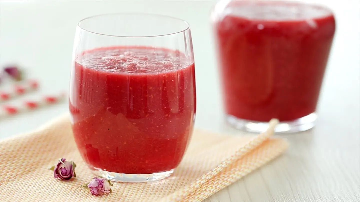 Watermelon Juice With Berries - Galone Litter And Half