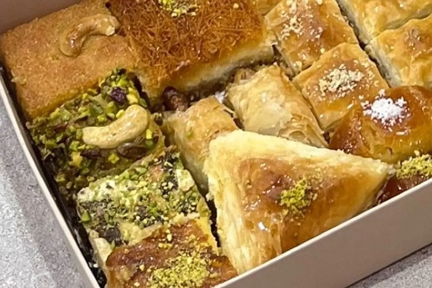 مشكل نقوه حلى - نصف كيلو