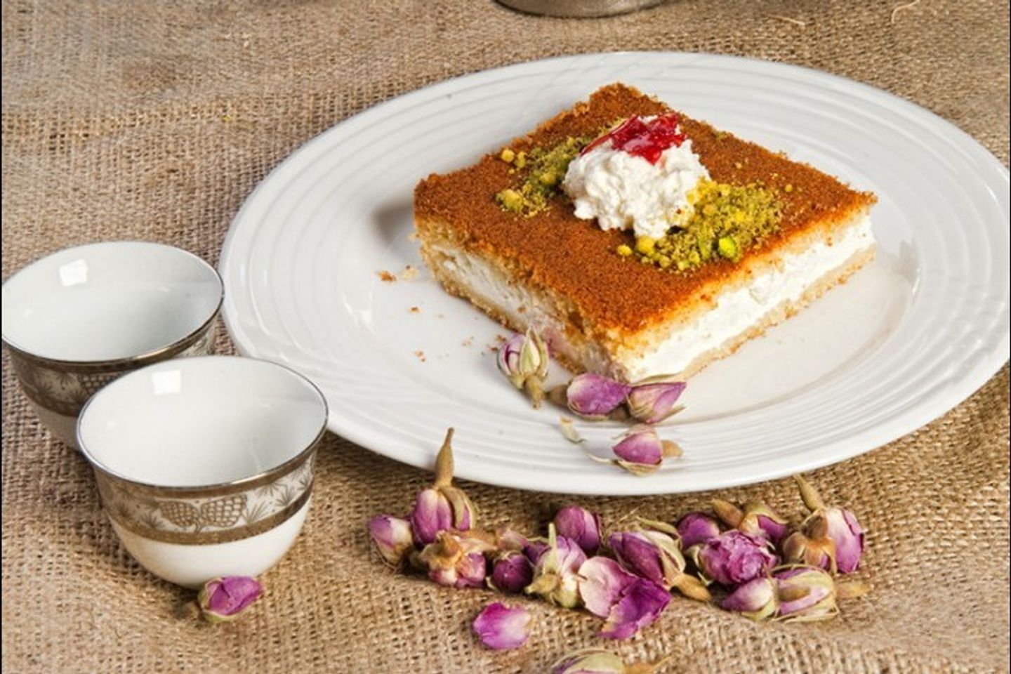 بسبوسة بالقشطة - 250 جرام