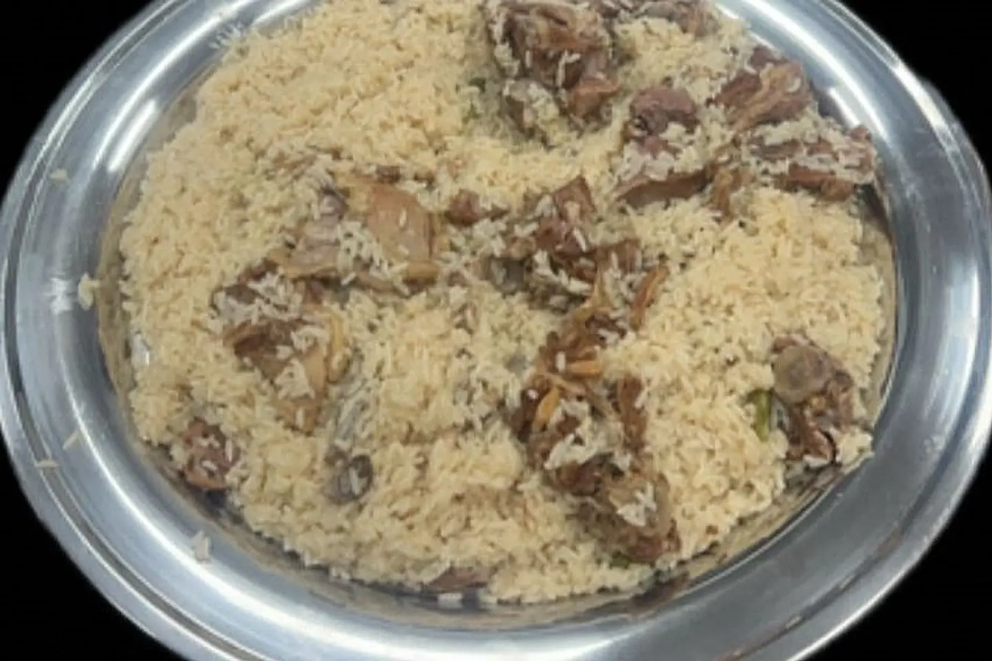 نفر لحم مضغوط مع رز مزه احمر - نفرلحم مضغوط مع رز ابو بنت ابيض