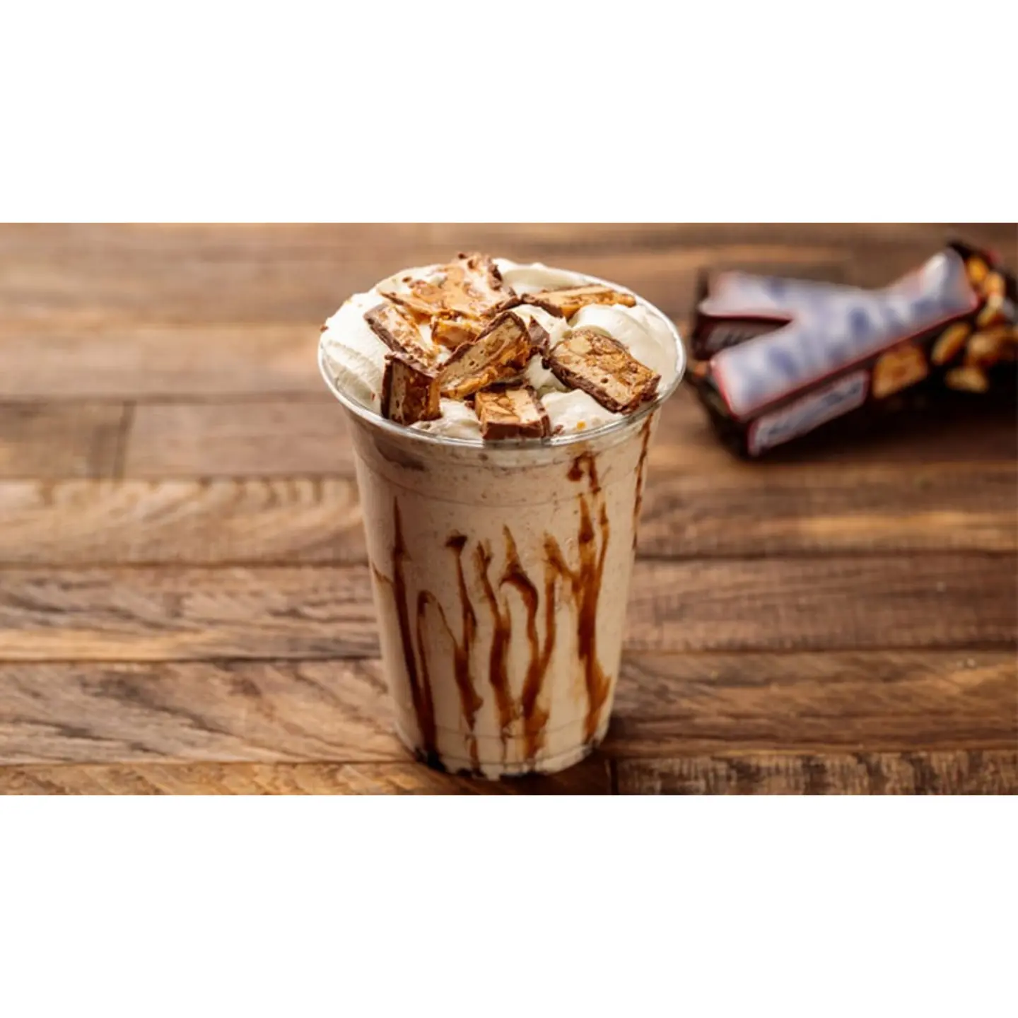 Snickers Milkshake - Medium Cup