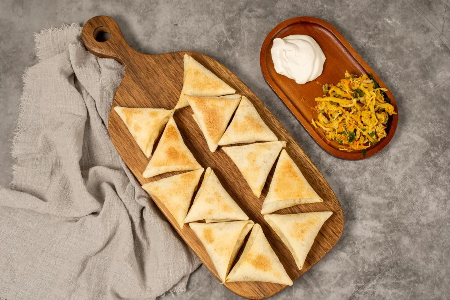 سمبوسة جبن - 15 حبة