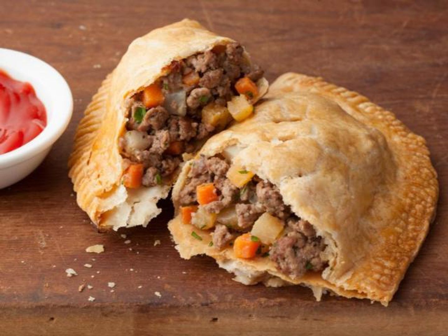 Ground Beef Pie - Medium