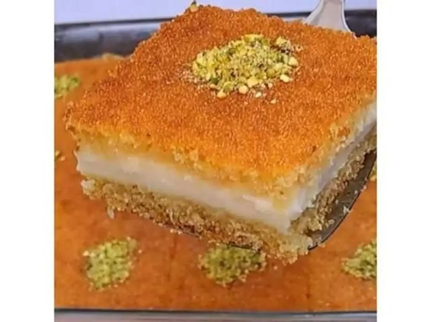 بسبوسه بحشوة القشطه - عادي