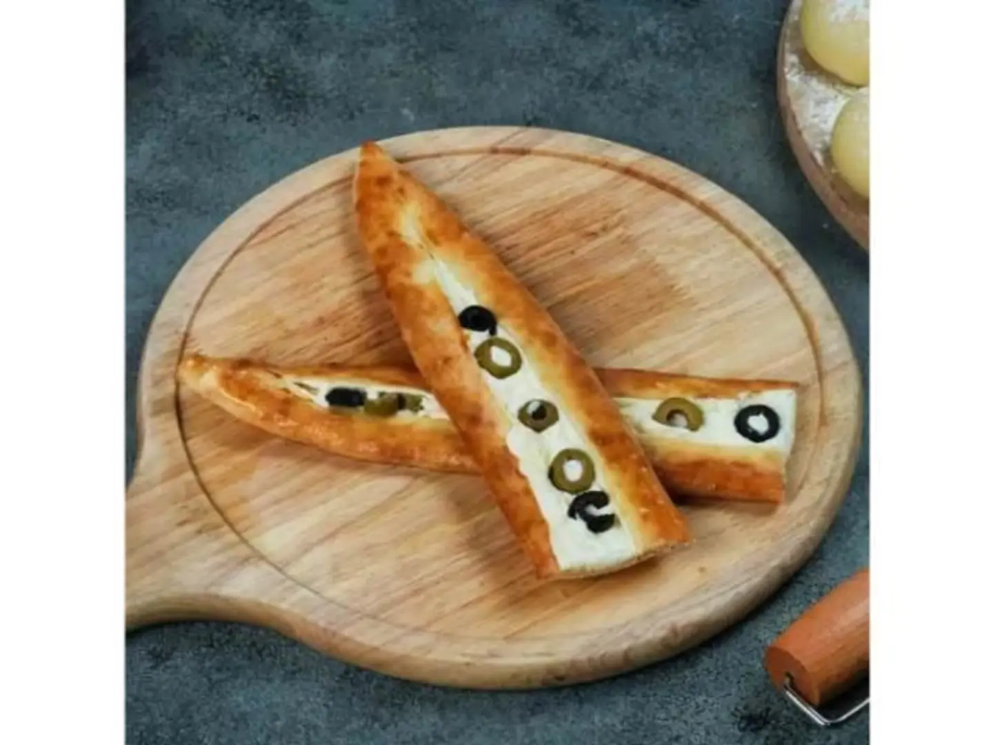 Labneh Olive - Small
