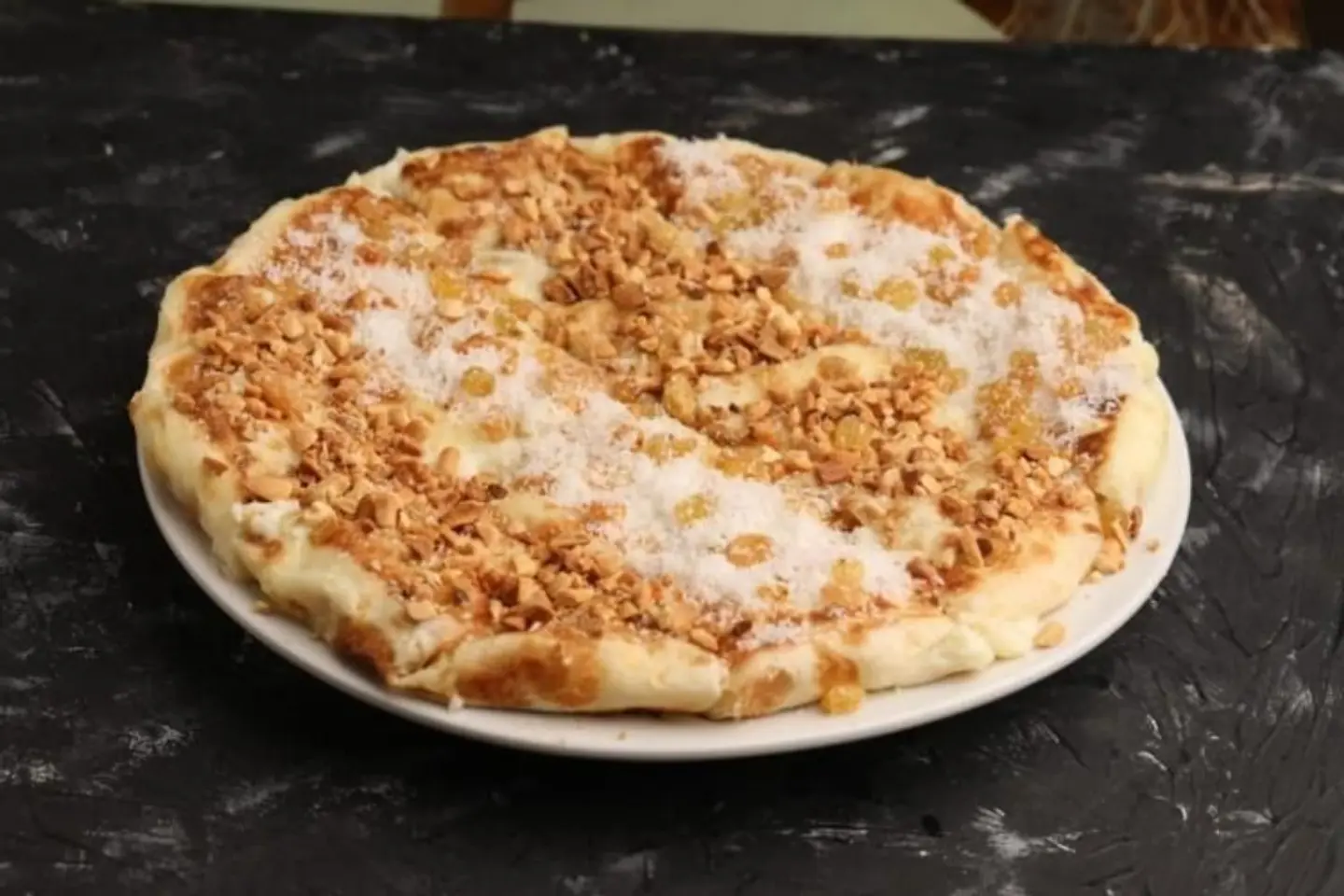 Cream Clotted Cream And Nuts - Small
