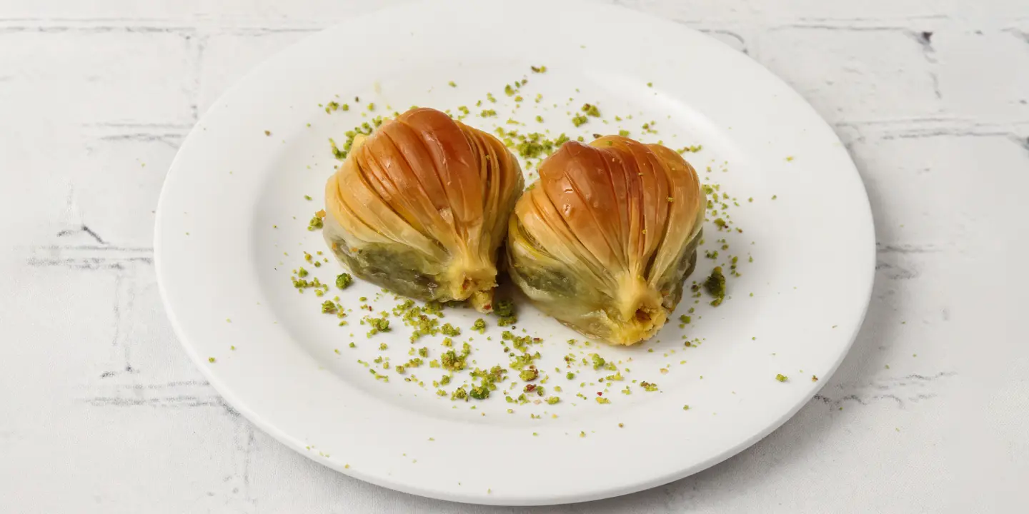 علي أوغلو cover