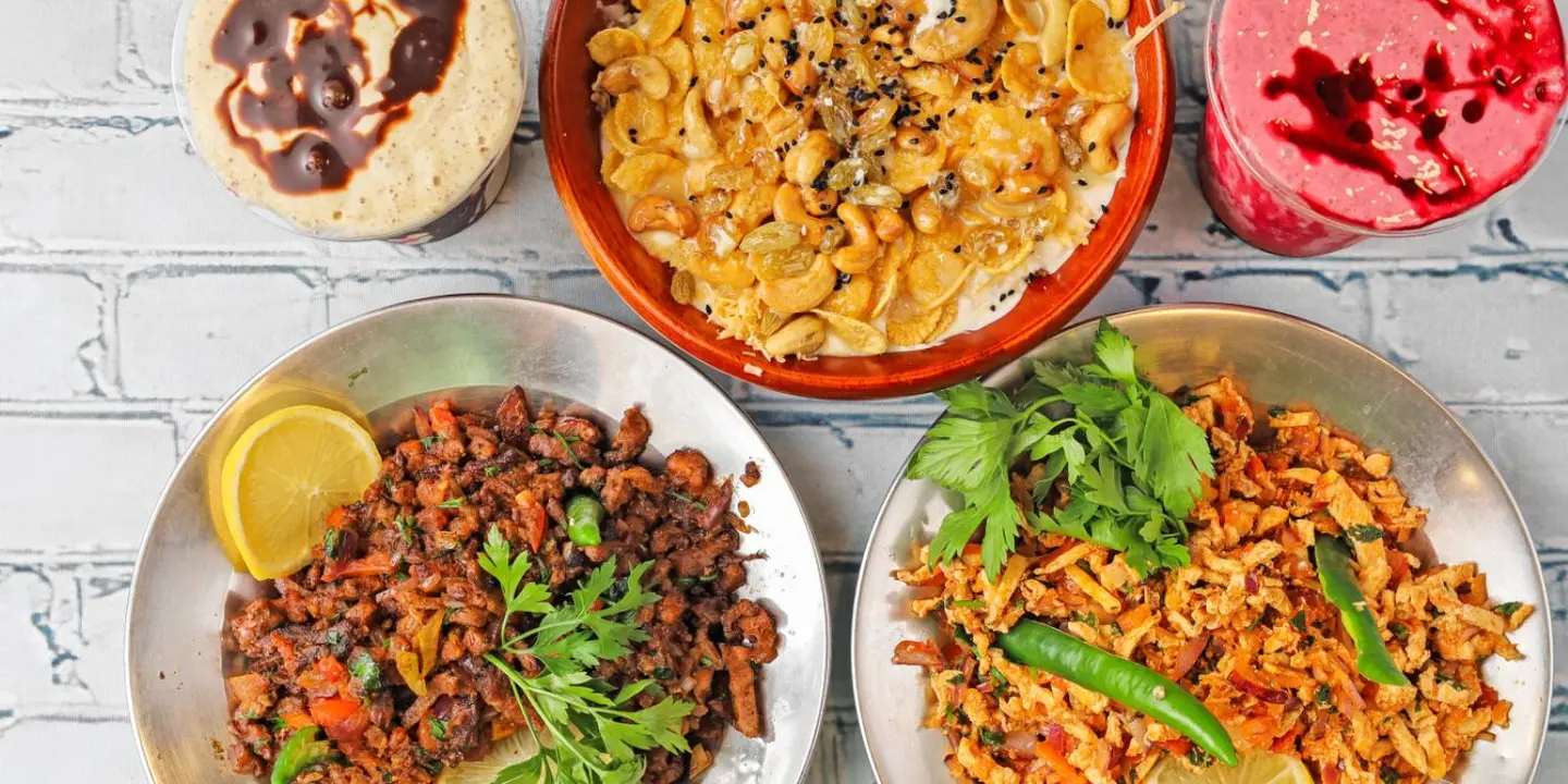 كافيتيريا الريف  الحديثة cover