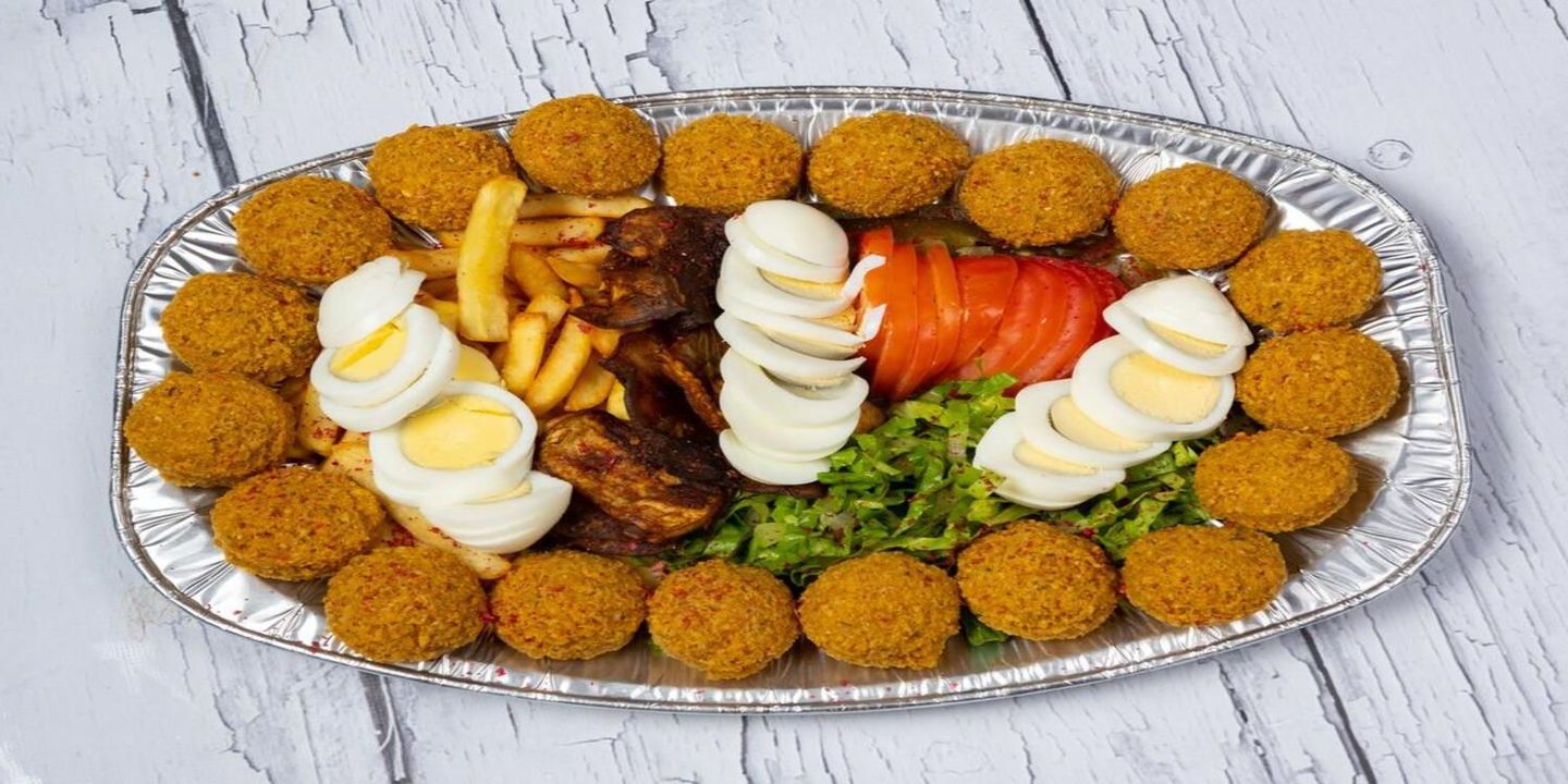 Hummus buffet for fast food cover