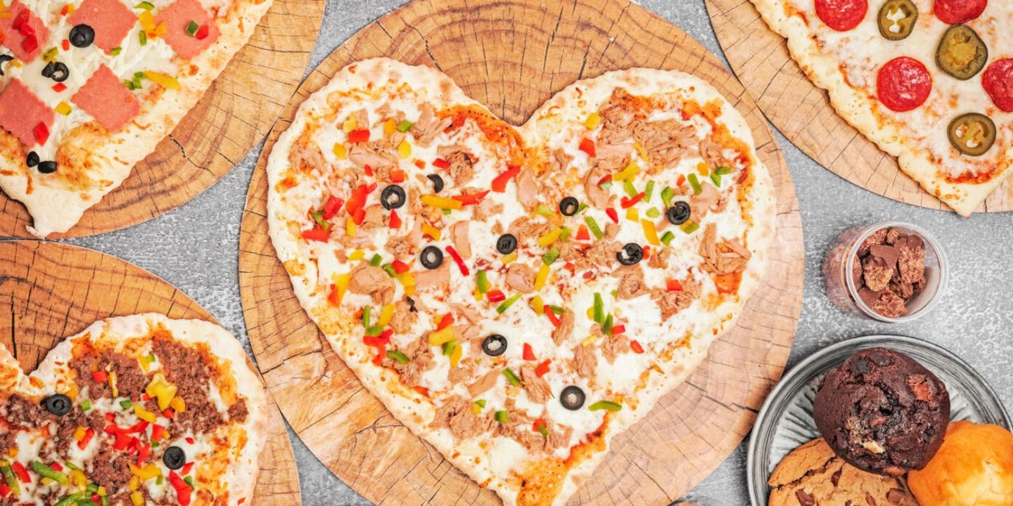 Lover's Pizza cover