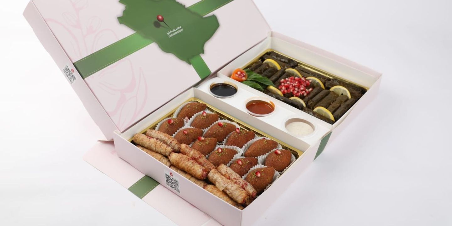 Cherry blossom for meals cover