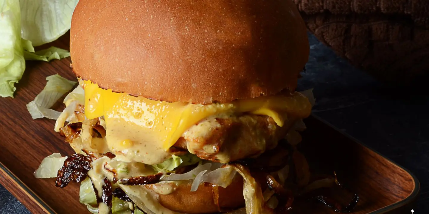 Twins Burger cover