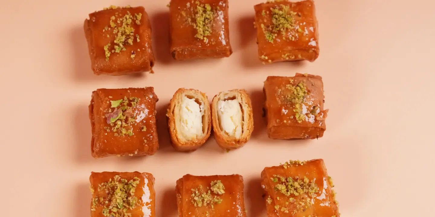 مكعب cover