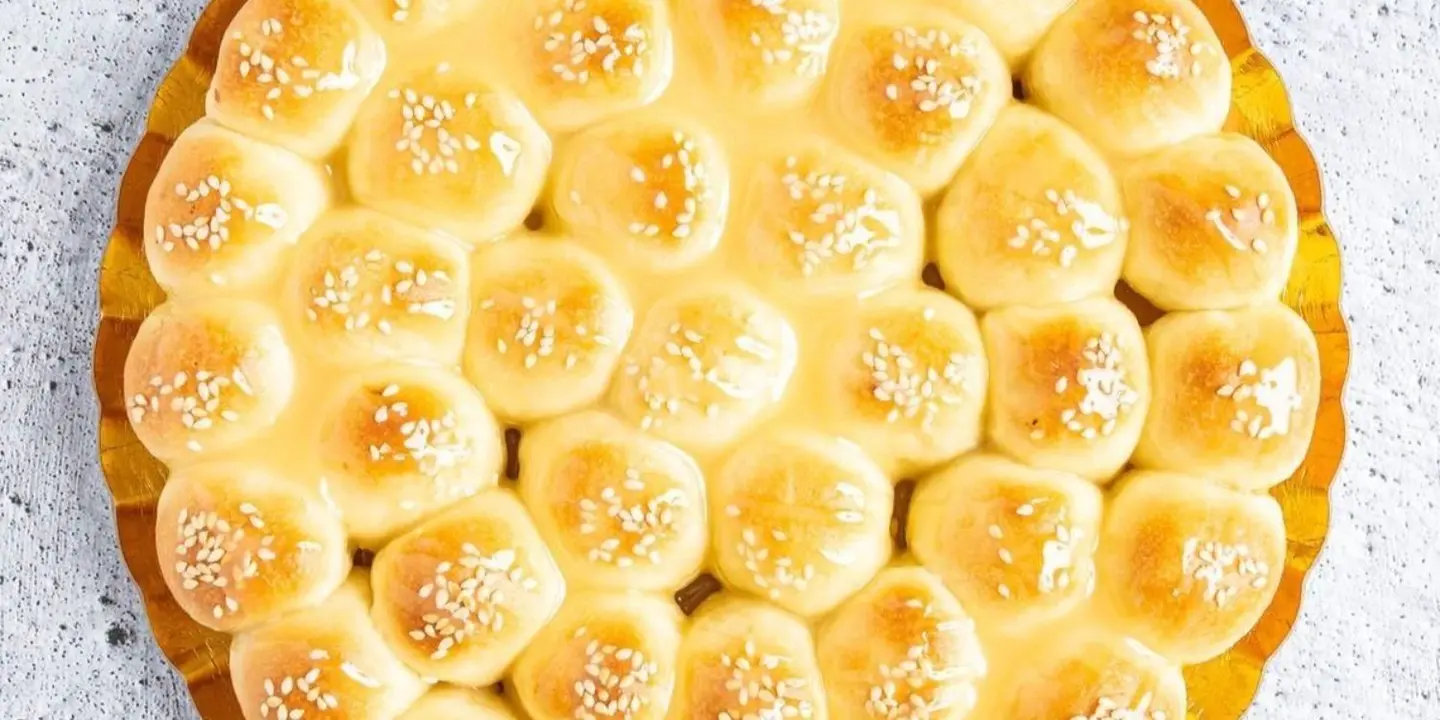 Khobzah w Hamasha cover