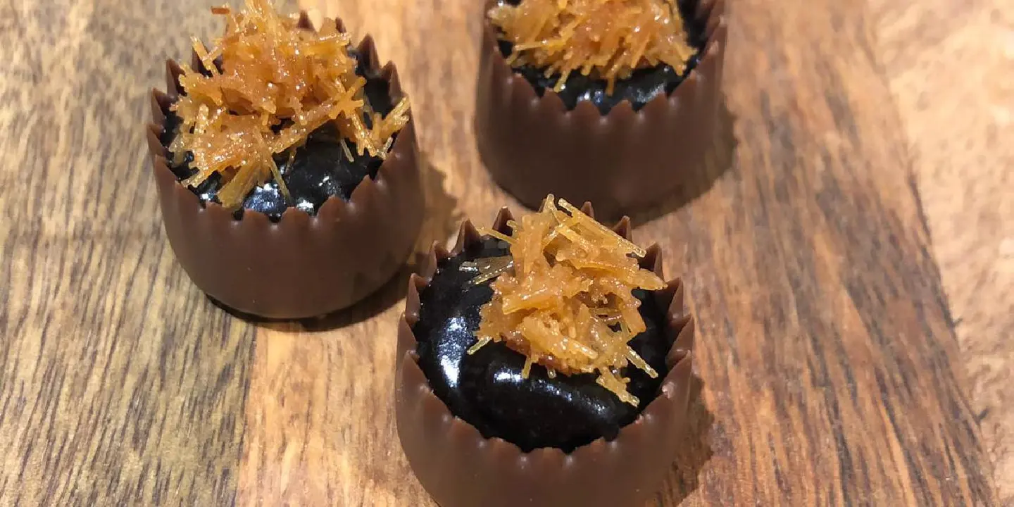 أحلى لقيمات cover