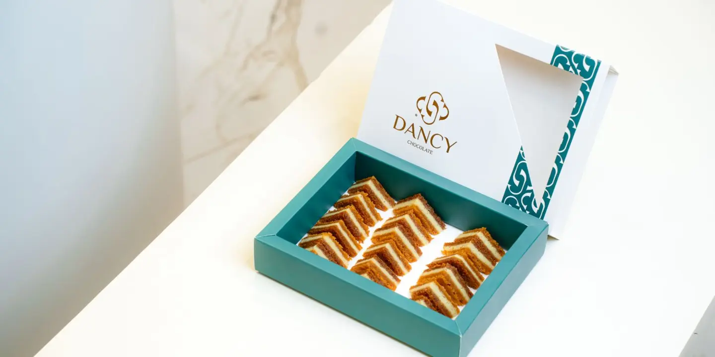 dancy chocolate cover