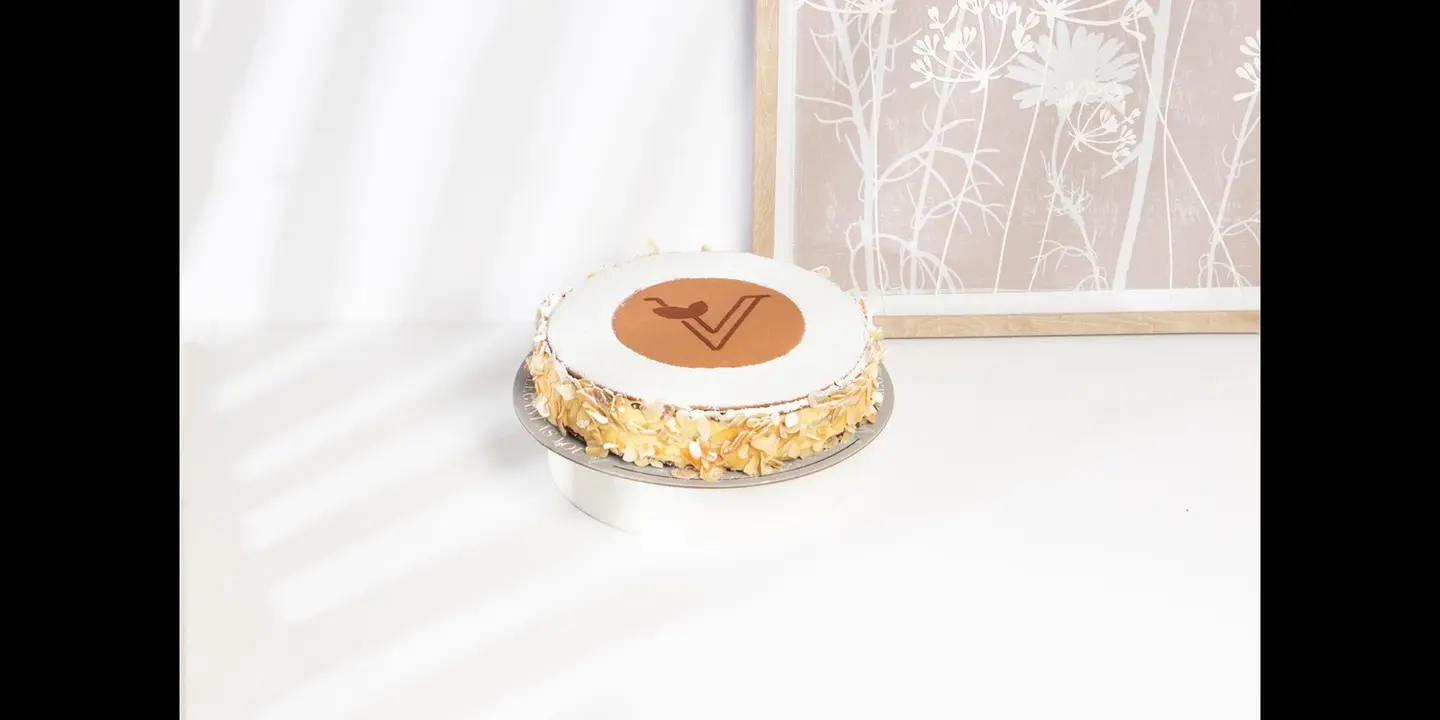 VIOLETA Chocolate & Bakery cover