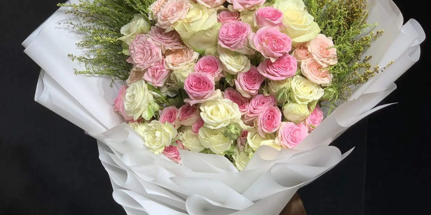 Gift and Packaging Center cover