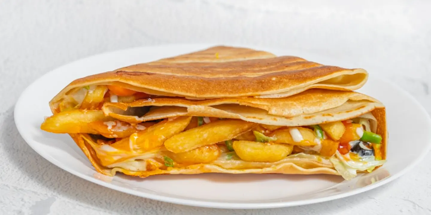 حدوتة كبدة وسجق cover