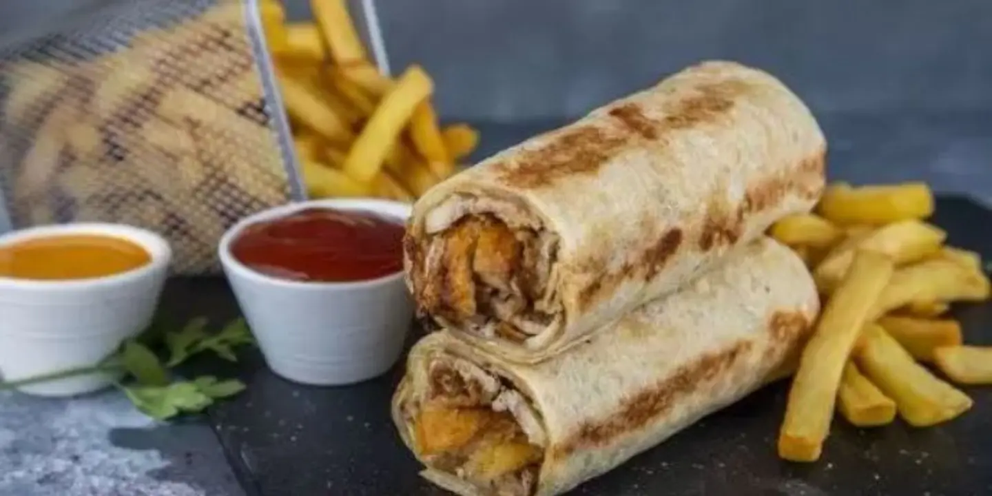 مطعم حدائق سوريا cover