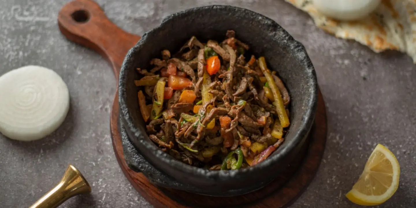 الكبدة الطازجة cover