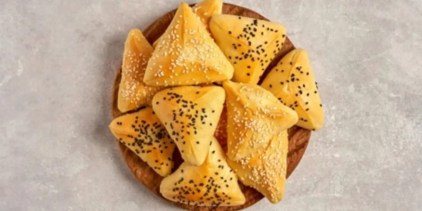 Hala Haeak Kam cover