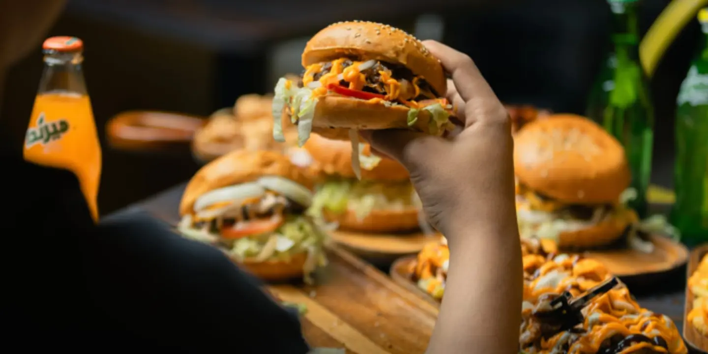 كوشتا برجر cover