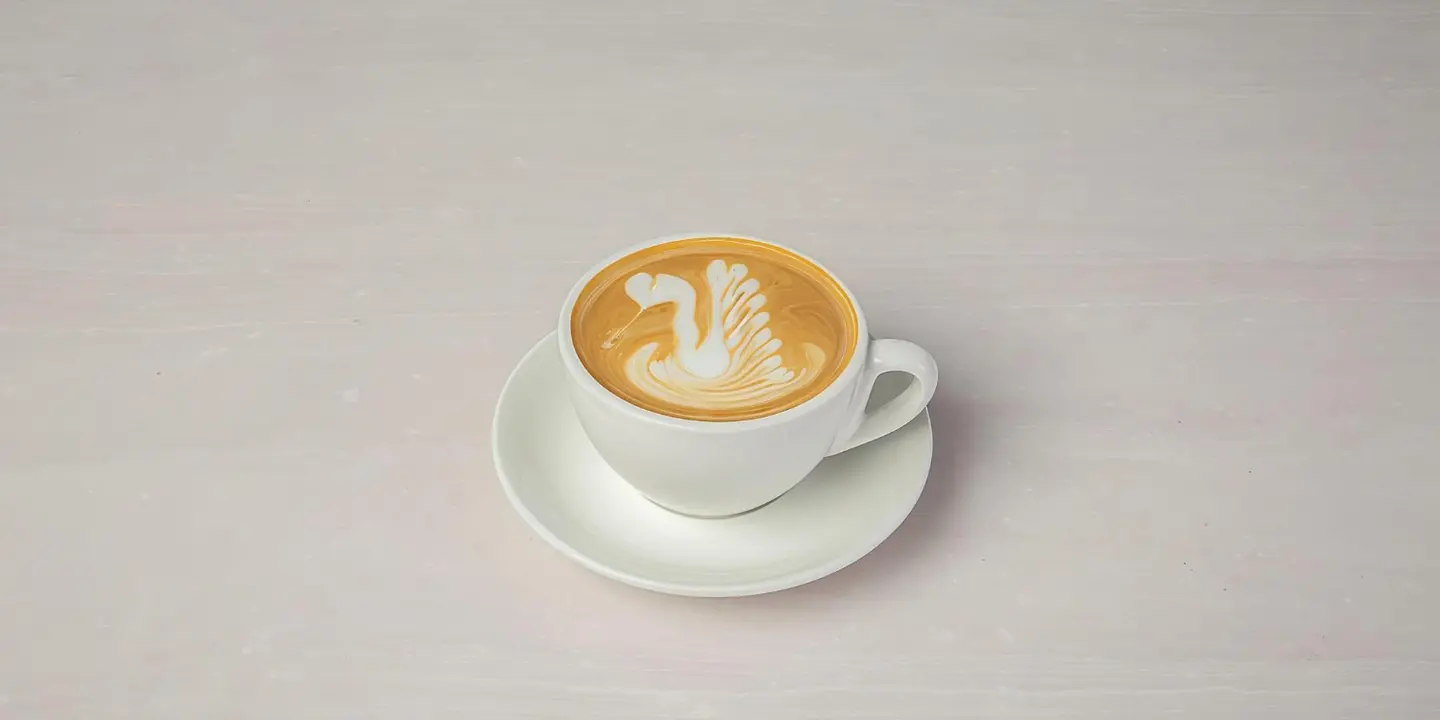 بي فيرا لاونج cover