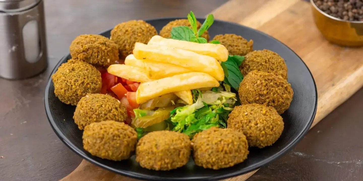 Falafel dip cover