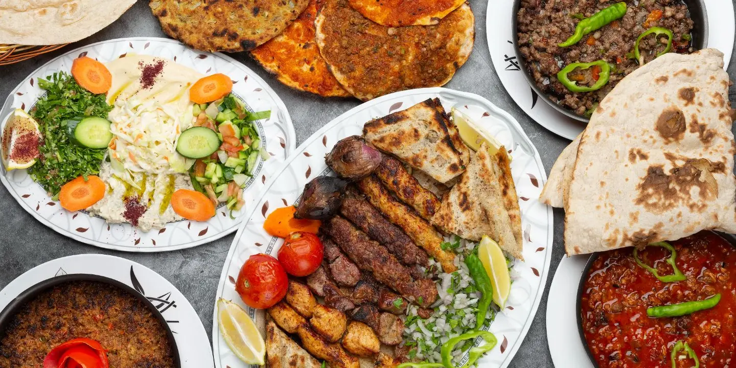 مشويات عروس الفرات cover