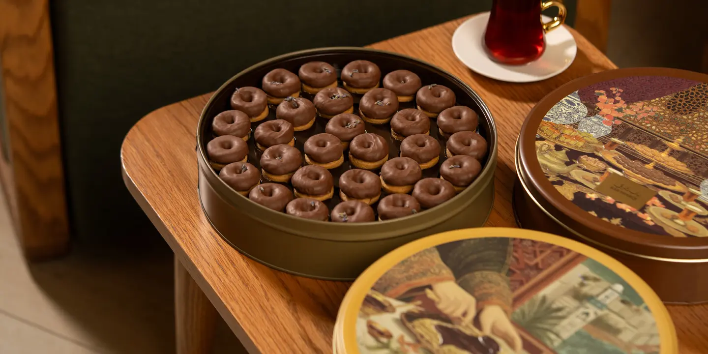 باب شرقي cover