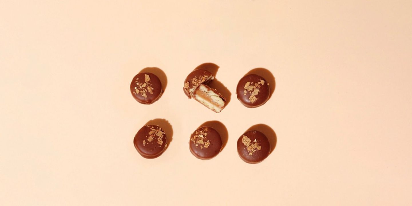 أمنية شوكالاتير cover