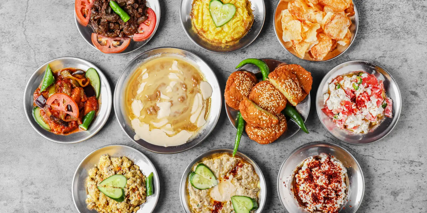 فلافل تفاحة cover