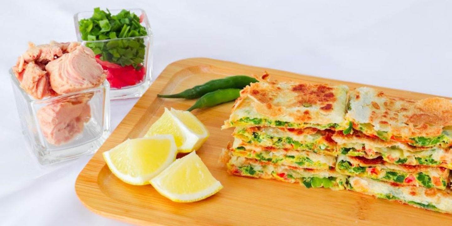 مطبق خاص cover