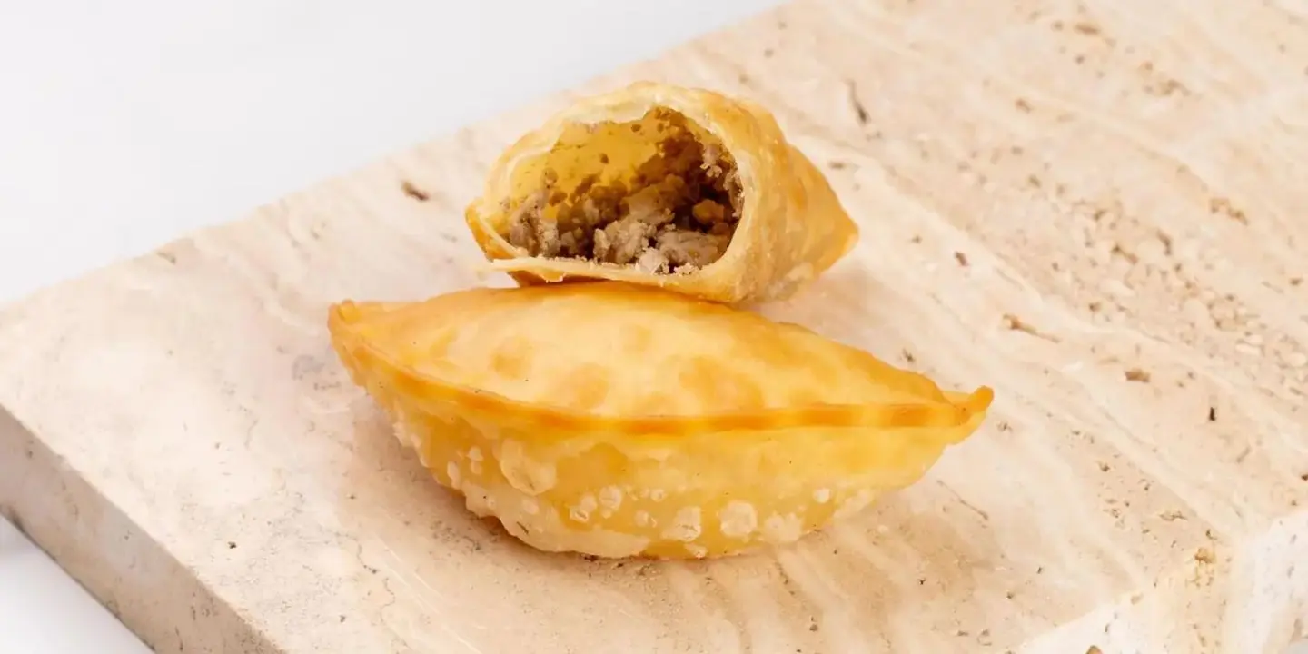 Al Raqi Pastries cover