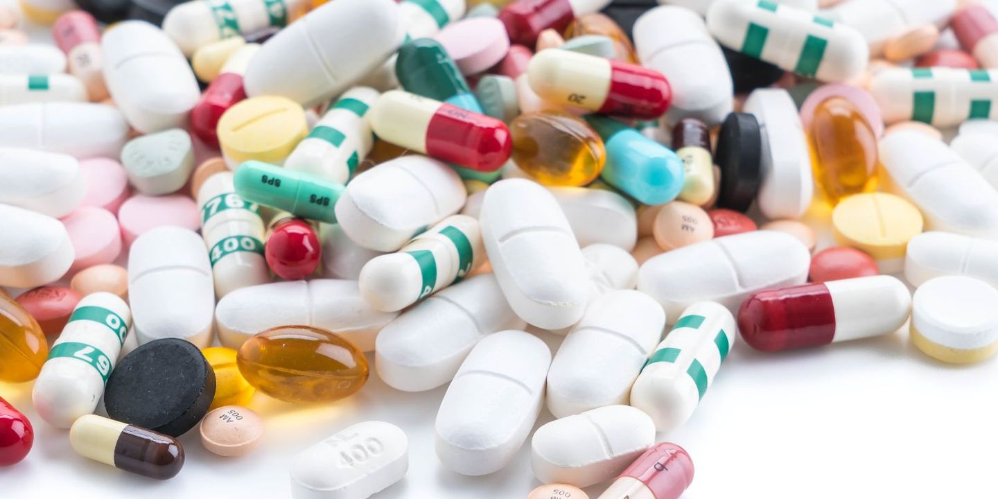 Basmit aladwia pharmacy cover