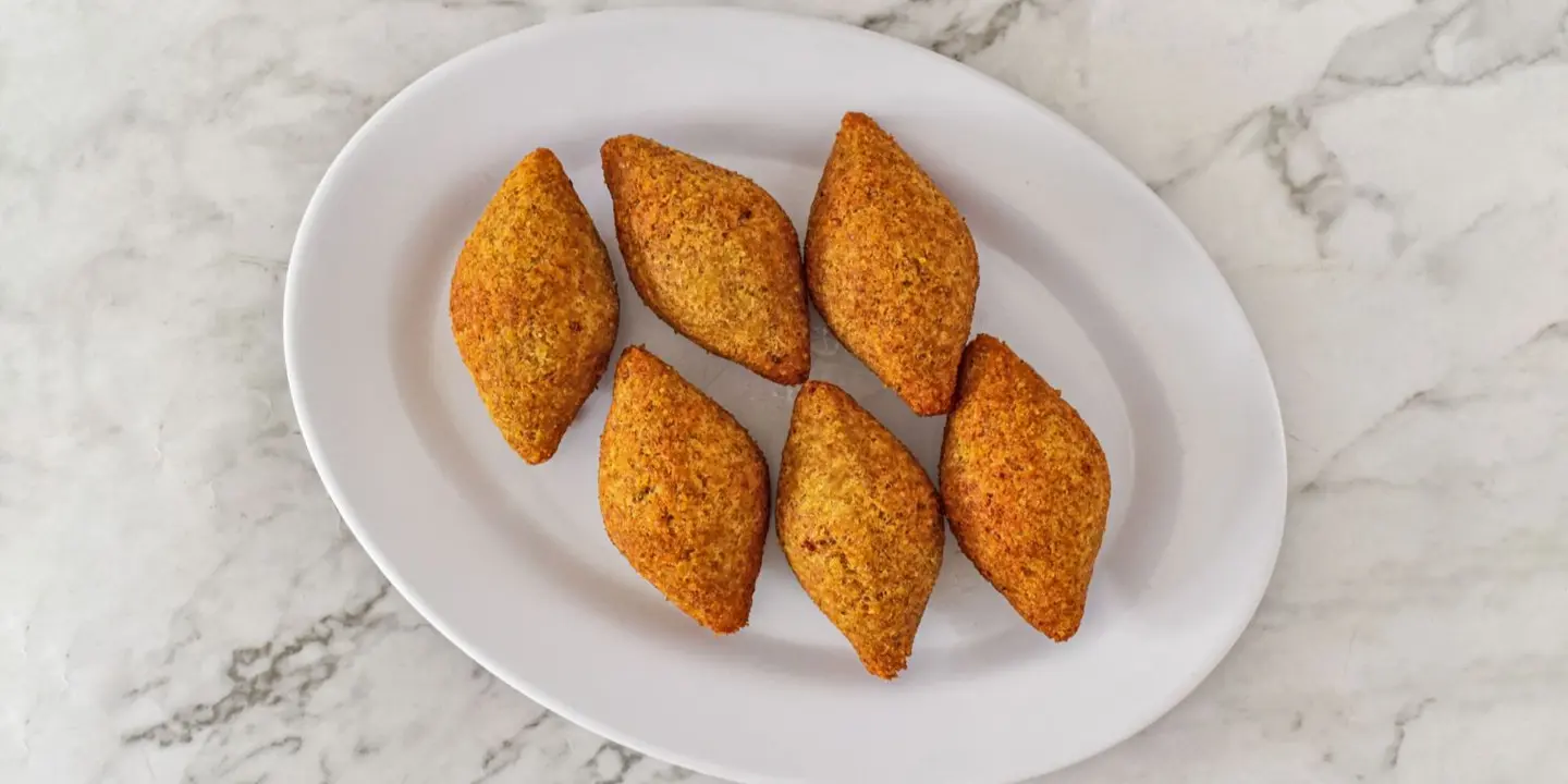 Bayt Alfakhamah cover