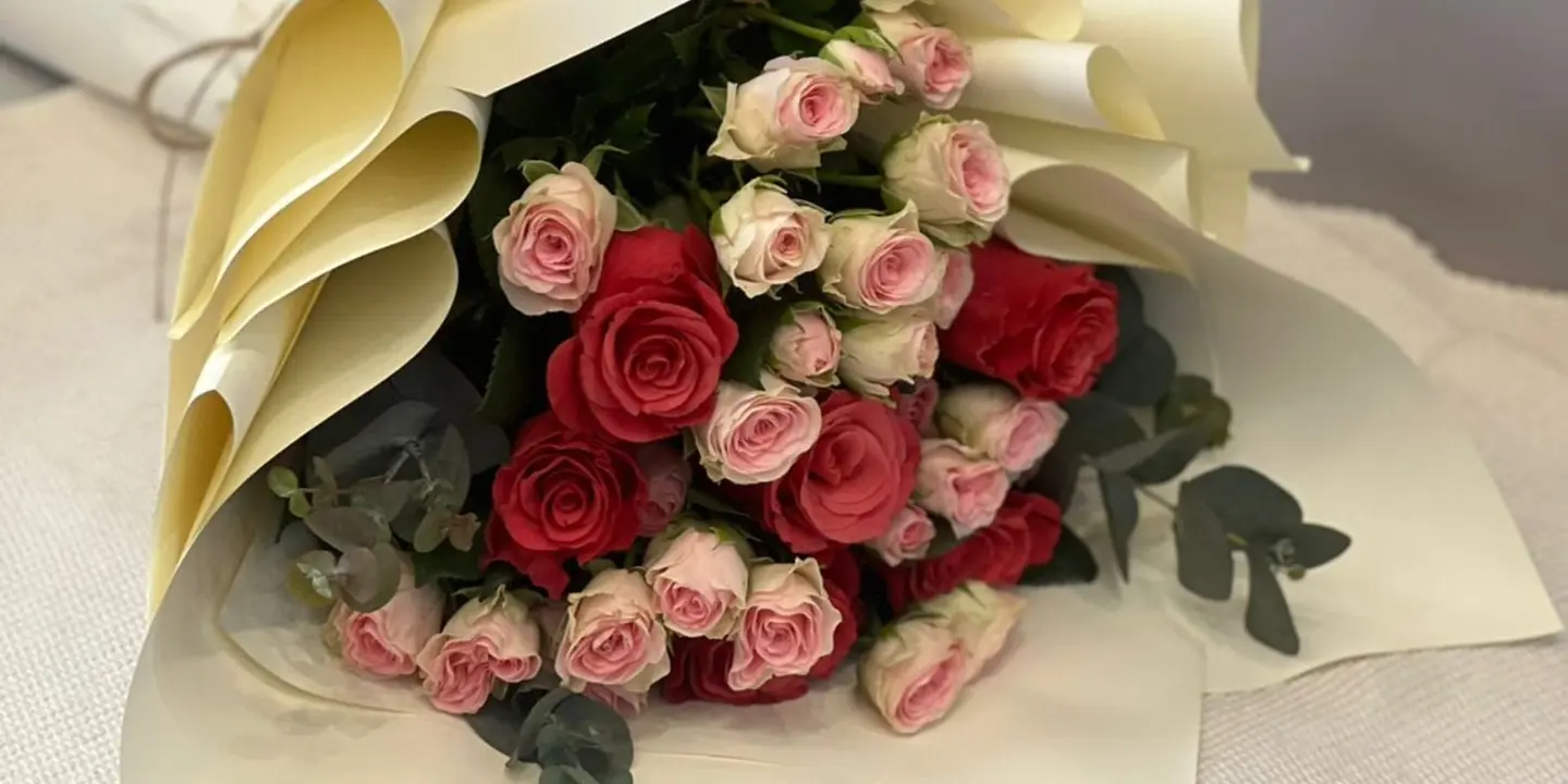 بحور ورود cover