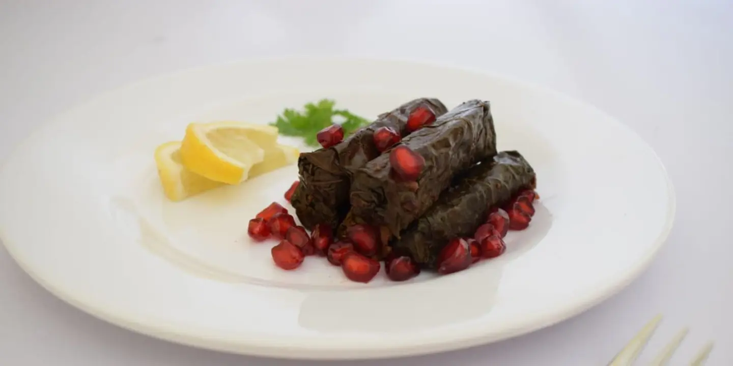 عناب cover