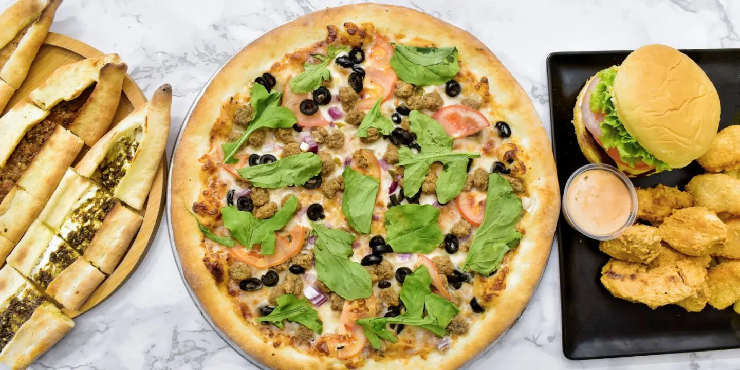 Gourmet Pie and Pizza cover