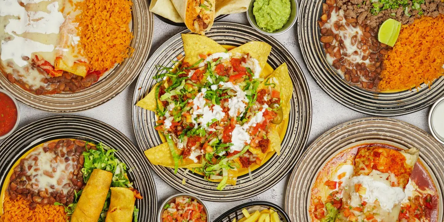 Chalcos Mexican Grill cover