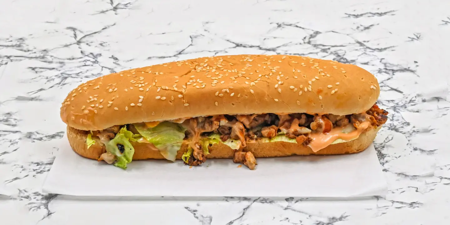 أرض الحديقة cover