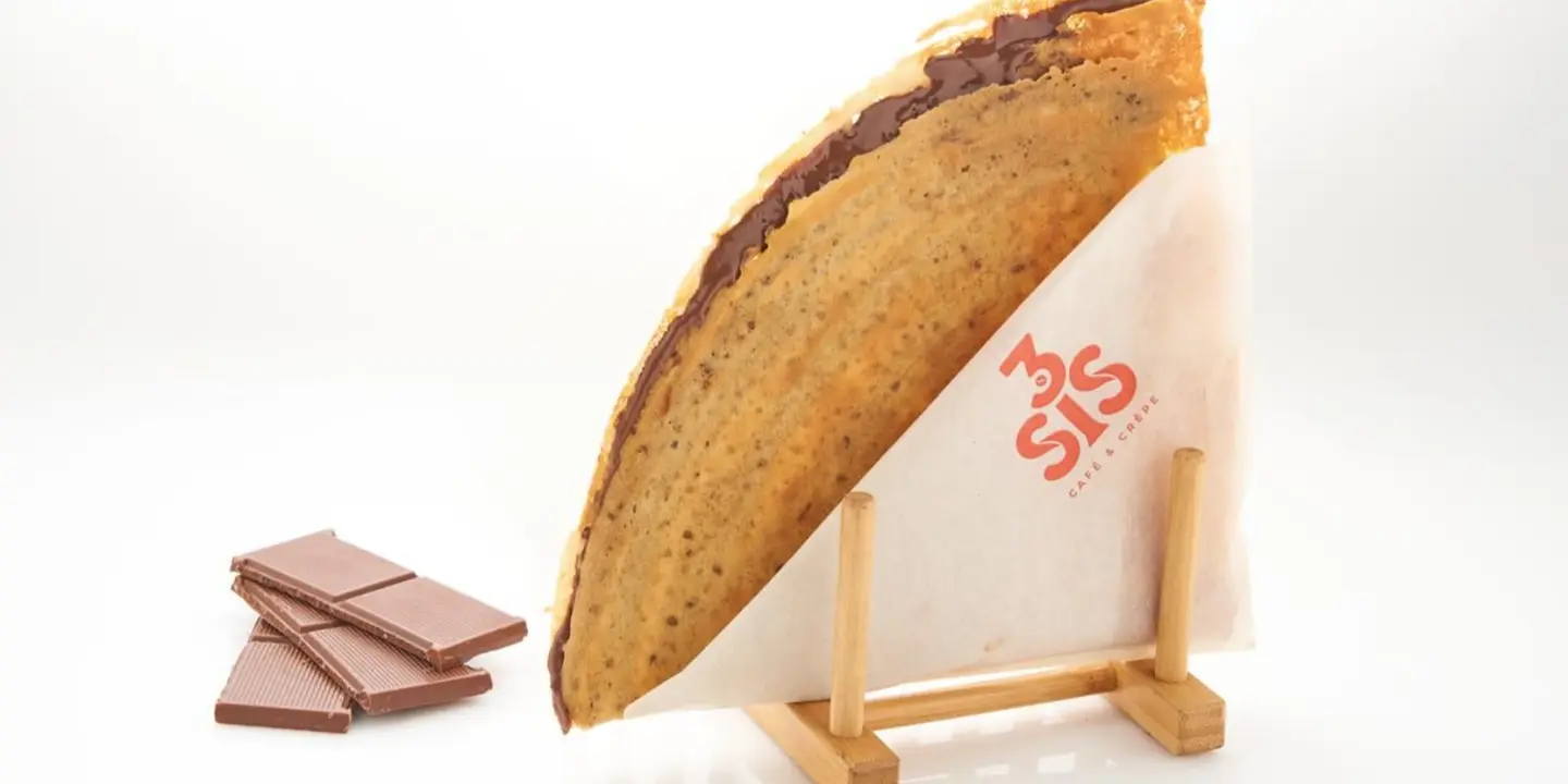 ثري سستر cover